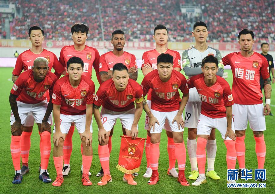 [图]足协杯-法比奥戴帽 国安3-0河南夺冠获亚冠资格