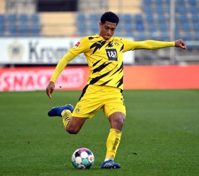 历史性里程碑！《赛博朋克2077》Mod下载量突破10亿次