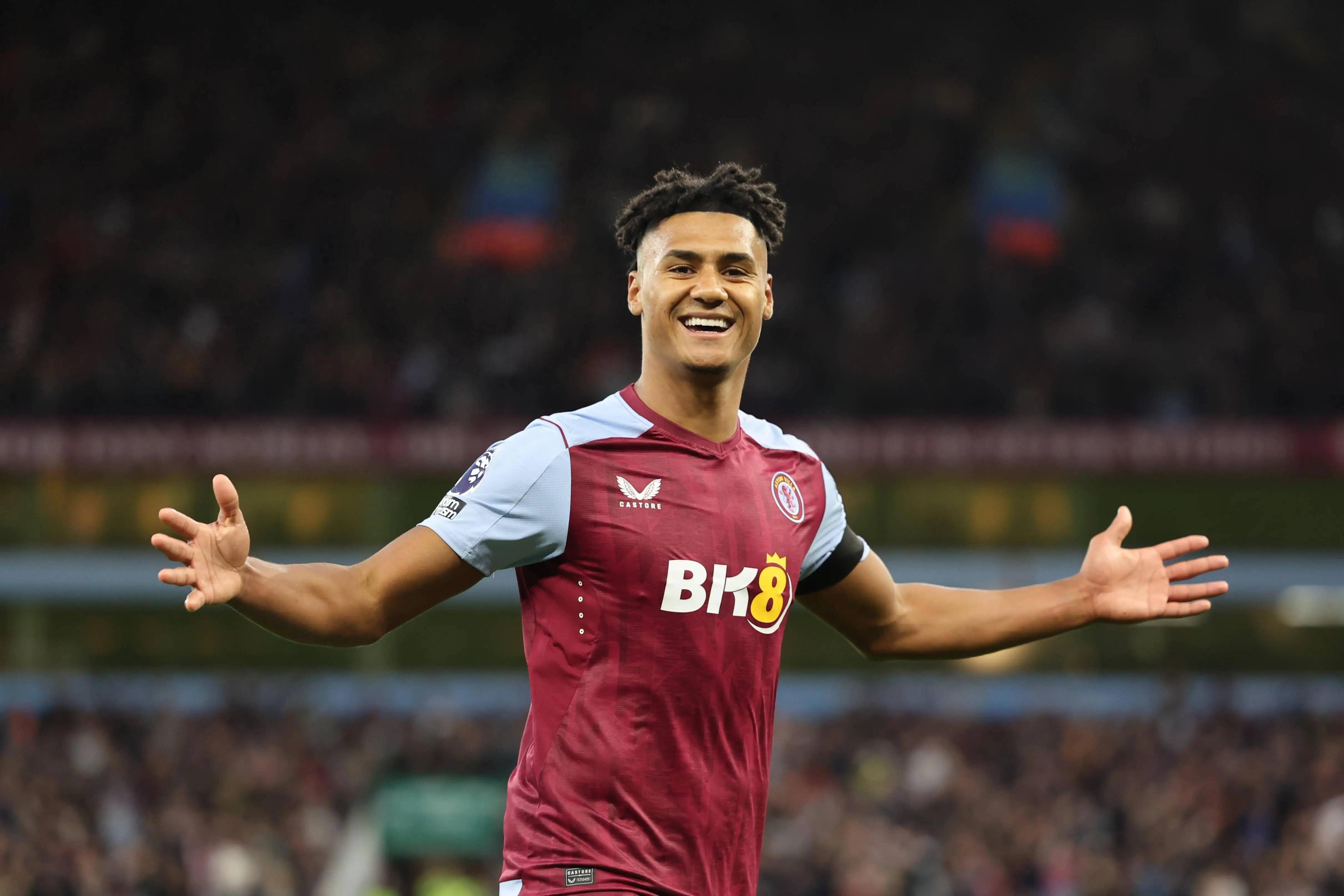 《电锯甜心RePOP》提供30套原创服装 女主更性感